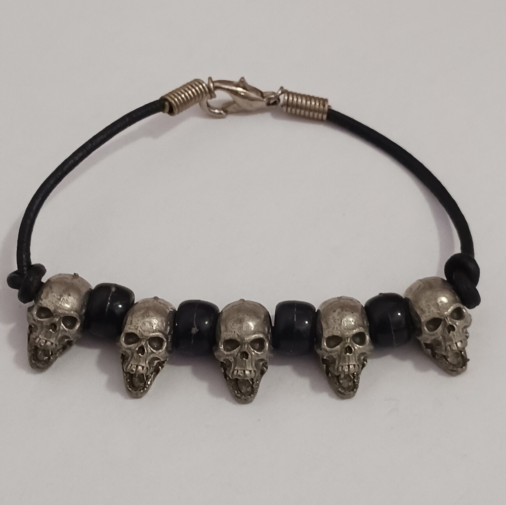 Skull Bead Leather Bracelet in Black and Silver